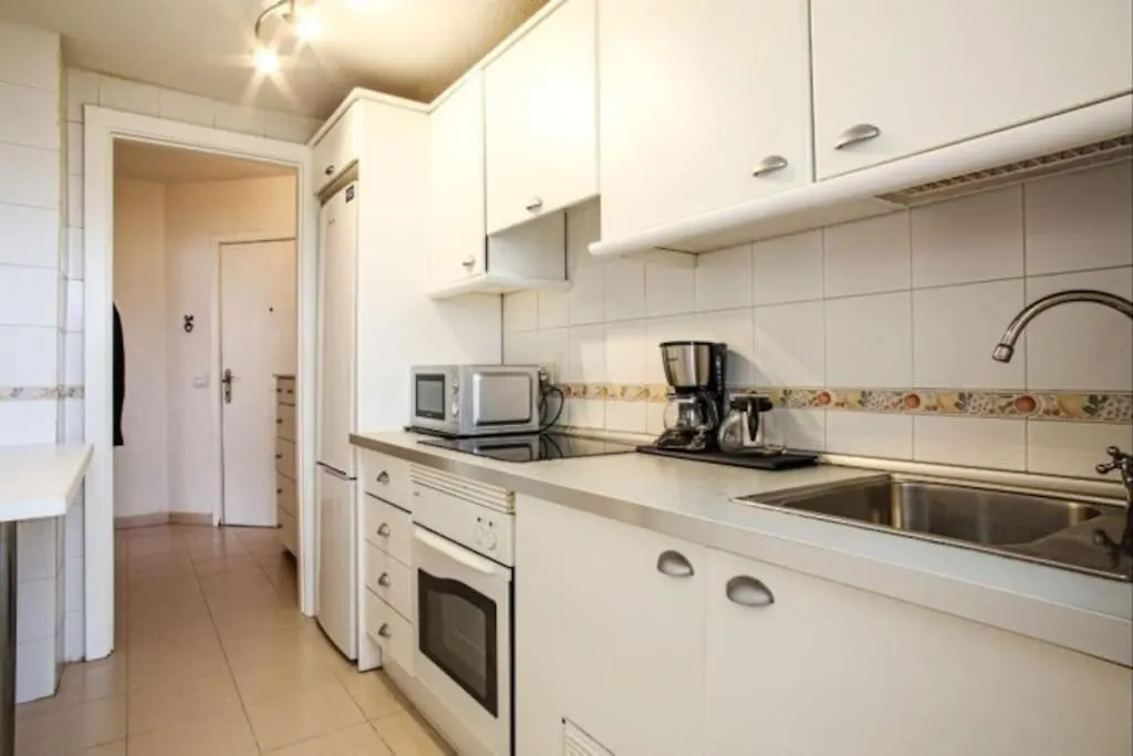 Cozy Apartment Near The Sea With Private Parking El Medano
