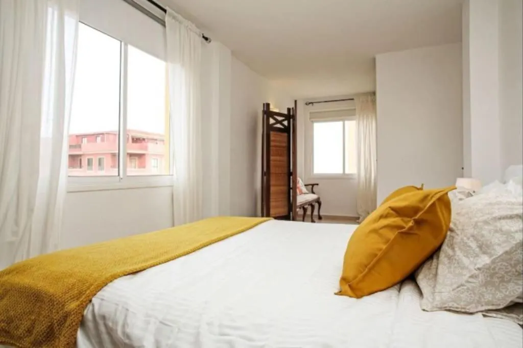 Cozy Apartment Near The Sea With Private Parking El Medano  0*, El Medano (Tenerife) Spain